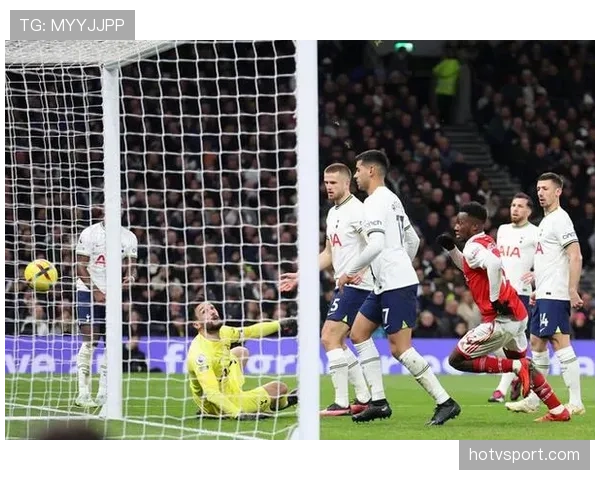 厄德高在欧战强强对话中的表现瓶颈与战术适配性分析