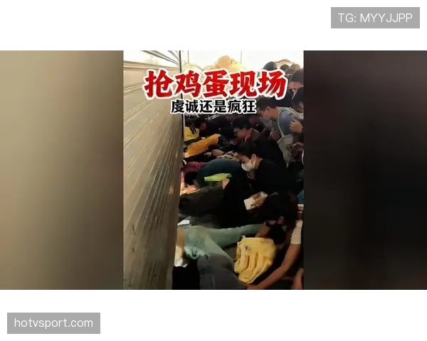 何卓佳训练完直接去超市抢打折鸡蛋？